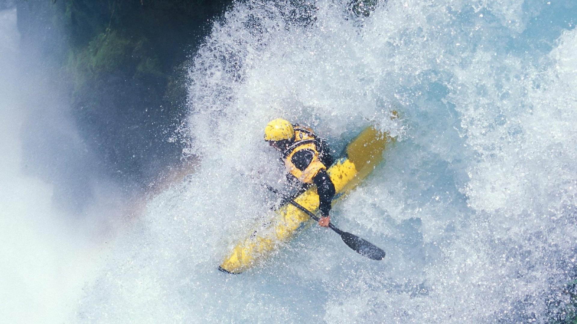 爱游戏ayx-保险公司推出足球运动专项保险,为运动员提供保障,踢足球保险